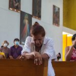 FILE WORSHIPPERS PRAY NICARAGUA CATHEDRAL