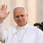Papa Leo XIV encanta multidão em audiência histórica papa-leo-xiv-encanta-multid-o-em-audi-nc