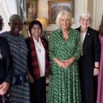 Rainha Camilla escuta relatos das Irmãs Católicas na linha de frente rainha-camilla-escuta-relatos-das-irm-s